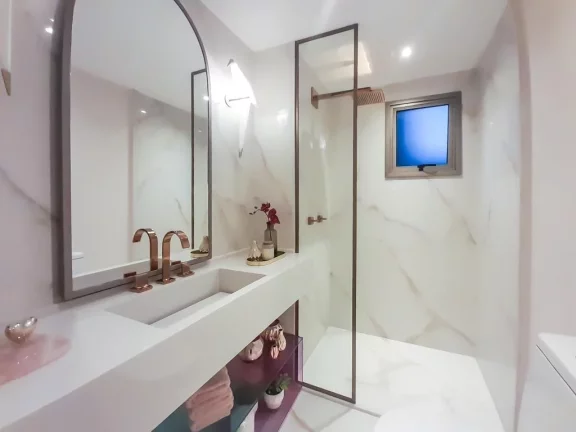 Imagem Apartamento de luxo em Moema By Yoo: 4 quartos, 4 suítes, 5 banheiros e 269m² à venda em São Paulo-SP! Aproveite!