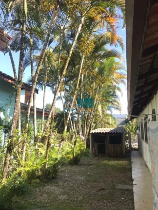 Imagem Linda Casa em condomínio fechado