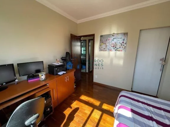 Imagem COBERTURA COM 04 QUARTOS NO FUNCIONÁRIOS
