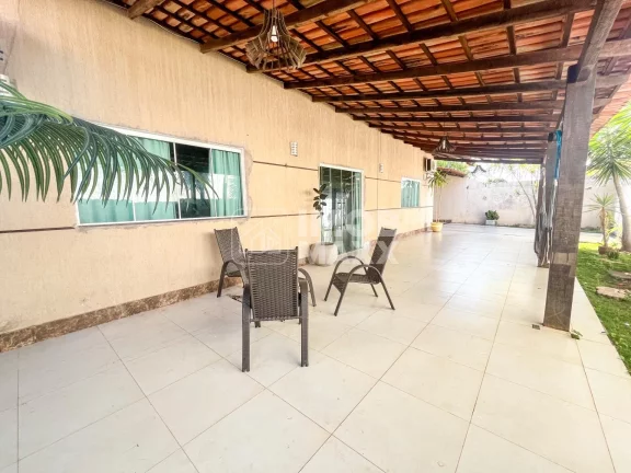 Imagem Casa à Venda em Taguatinga Sul, 300m², 3 Quartos, 2 Suítes SMT