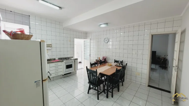 Imagem Sobrado residencial a venda, Bairro Bela Vista. Jundiaí. São Paulo.