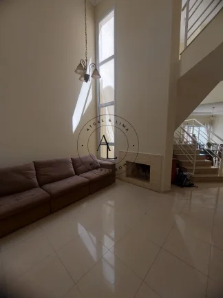 Imagem Encanto e Exclusividade: Casa em Condomínio de Alto Padrão em Valinhos com Conforto e Segurança!