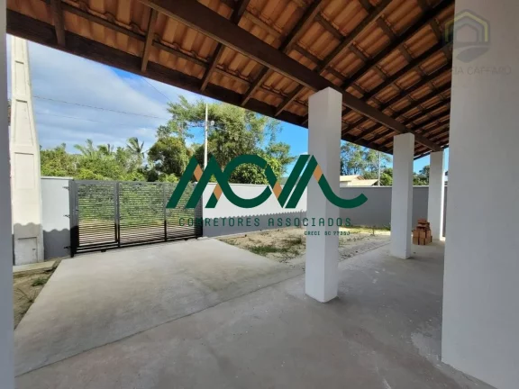 Imagem Casa para Alugar no Pontal de Itapoá - 2 Quartos, Laje, Ampla Varanda e Boa Localização