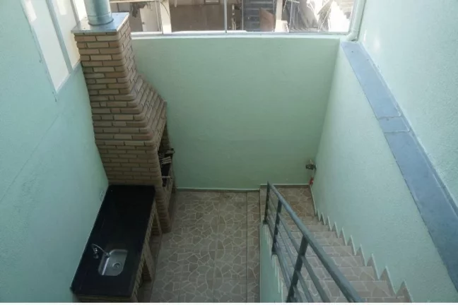 Imagem Sobrado Cidade Patriarca - 105 m² - 2 Dormitórios - 1 Suíte - Sacada - Quintal - Churrasqueira - 4 Vagas de garagem
