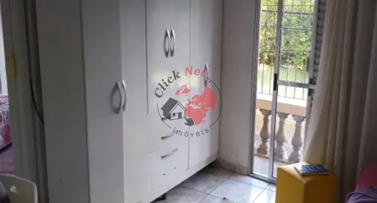 Imagem Casa Assobradada 3 dormitórios sendo 2 suítes ,Aceita permuta no ABC, Litoral ou Chácara na região de Sorocaba, bairro Vila Palmares em Santo André