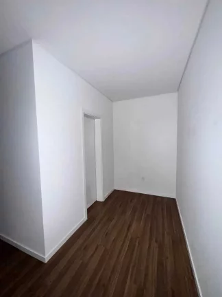 Imagem Apartamento com 3 suítes e 3 vagas de garagem na Praia Brava de Itajaí/SC
