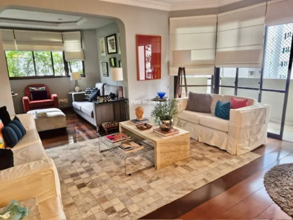Imagem Imperdível: Apartamento à Venda em Moema, 3 Quartos, 3 Suítes, 2 Salas, 156m² de Área.