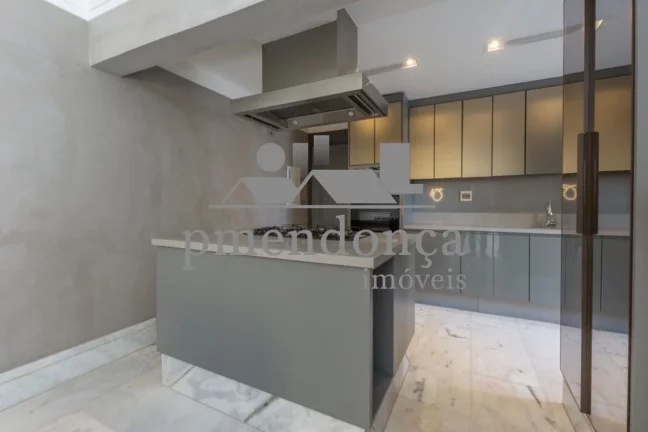 Imagem Apartamento à Venda em Perdizes todo reformado com 3 quartos e 2 vagas, 120m²