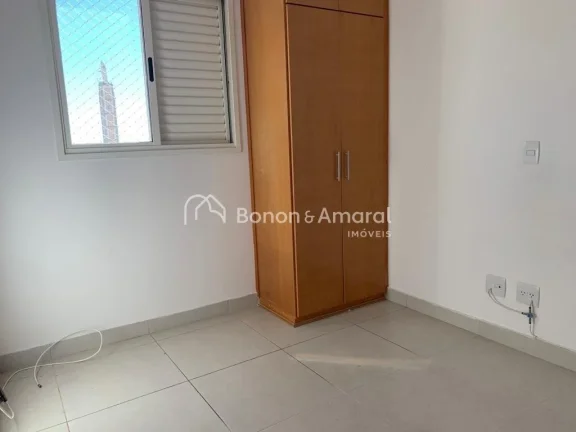 Imagem Apartamento à venda, muito bem distribuído em 80m², com armários nos dormitórios, lavanderia se...