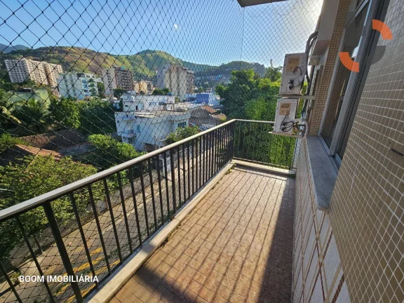 Imagem Apartamento com 2 dormitórios à venda, 66 m² por R$ 240.000,00 - Caonze - Nova Iguaçu/RJ