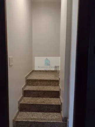 Imagem Imperdível: Casa à venda no Rio de Janeiro-RJ, 4 quartos, 1 suíte, 1 sala, 4 banheiros, 1 vaga de garagem, 164m² - Bairro Pechincha!