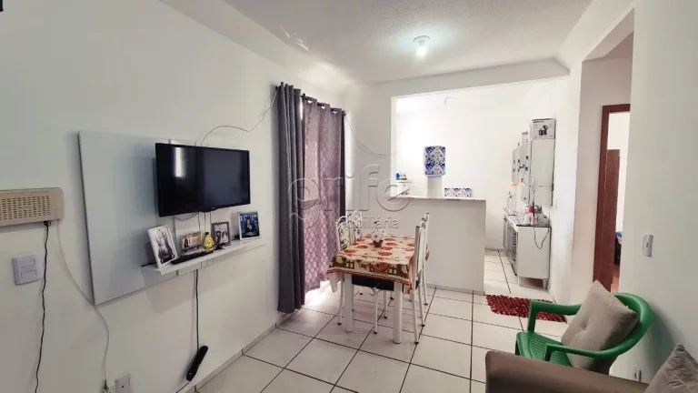 Apartamento de 2 quartos, 1 banheiro mais vaga de garagem, com transporte público e supermercados e...