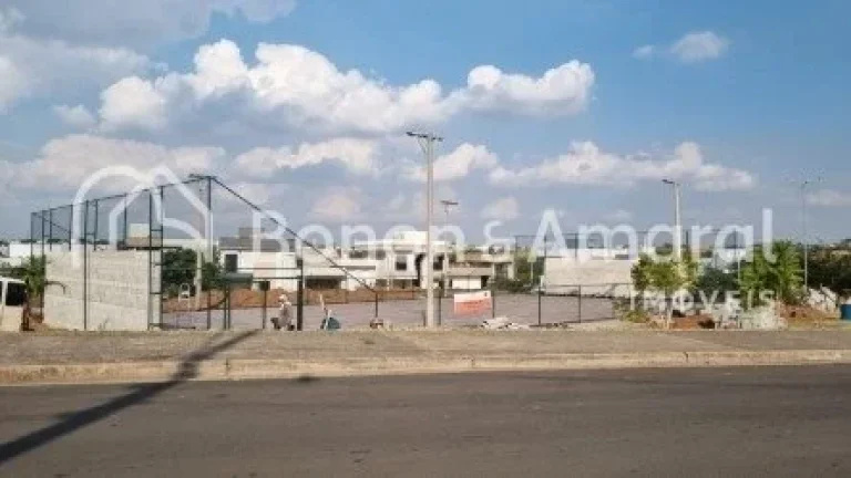 Imagem Terreno à venda em localização privilegiada próximo ao Hospital Unicamp, escolas, hipermercado P...