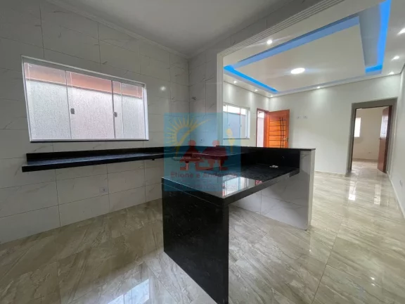 Imagem Casa com Piscina na Praia de Itanhaém, 359.900,00