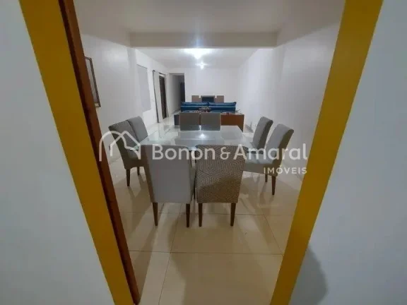 Imagem Casa à venda na região do Taquaral, localizada em um terreno de 390m², com 230m² de área constr...