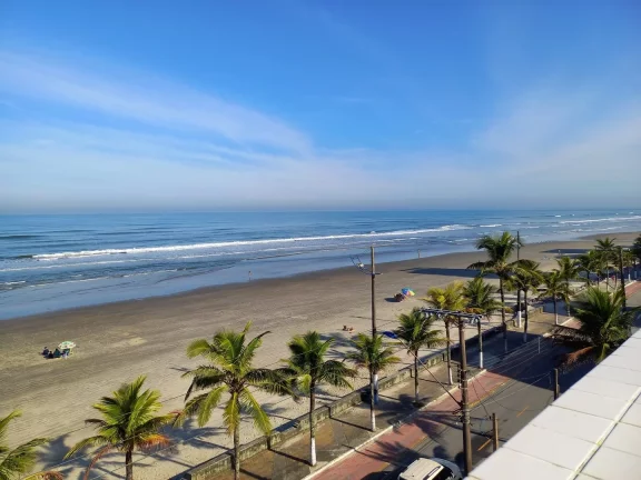 Imagem Apartamento na Praia de Mongaguá - 2 Dormitórios (1 Suíte) - Varanda Gourmet - Vista Mar - 1 Vaga de Garagem - R$ 420 mil, Cod: 2290
