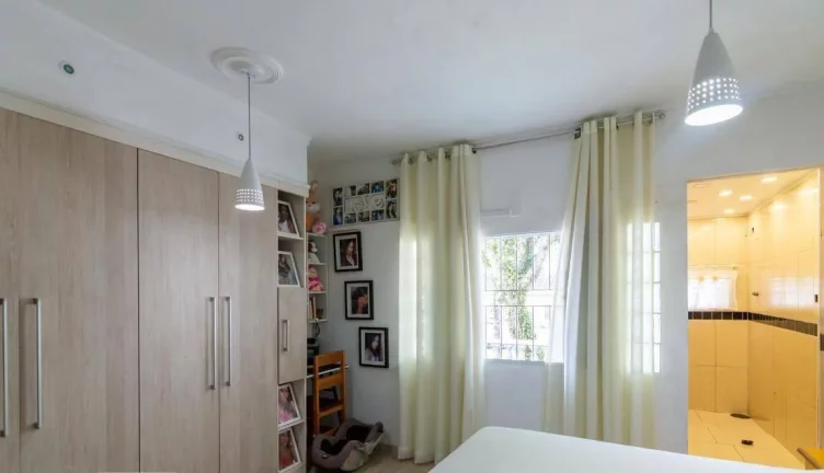 Imagem Sobrado com 2 dormitórios à venda, 160 m² por R$ 430.000 - Vila Pires - Santo André/SP