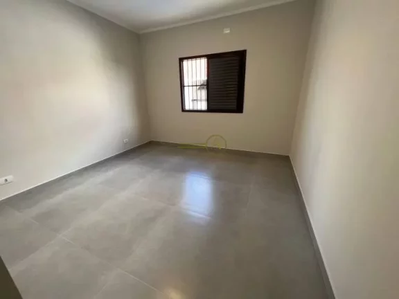 Imagem Casa térrea à venda apenas 600 metros da praia Piscina Churrasqueira