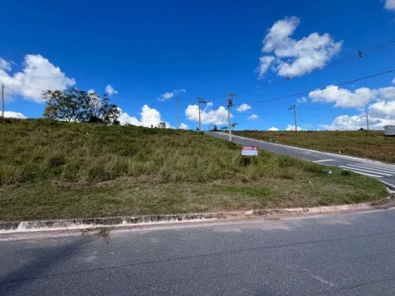 Imagem Lote de Esquina à Venda no Terras Altas — Acesso por Duas Ruas, Ideal para Construção ou Investimento