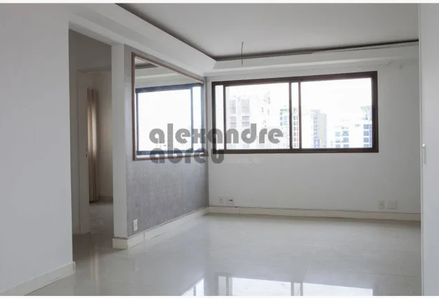 Imagem Apartamento em Moema, próximo ao metrô, disponível para venda ou locação!