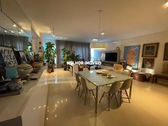 Imagem Apartamento á venda com 3 dormitórios no Centro de Balneário Camboriú