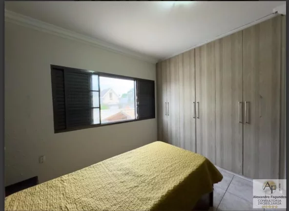 Imagem Sobrado para Venda em Goiânia, SETOR JAÓ, 4 dormitórios, 4 suítes, 5 banheiros, 3 vagas