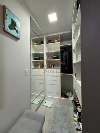 Imagem Apartamento com 88 m², totalmente reformado, com armários planejados em todos os ambientes, 2 dorm...