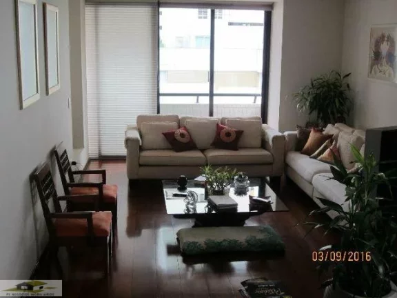 Imagem Apartamento com 197m2 na Aclimação