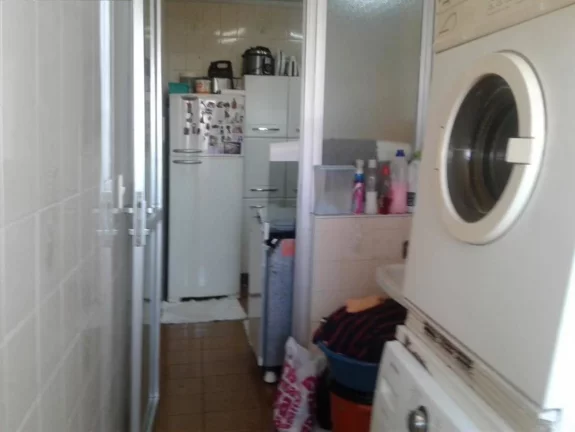 Imagem Apartamento contendo 2 quartos com armário embutido sendo 1 suite, sala 2 ambientes de estar e jant...