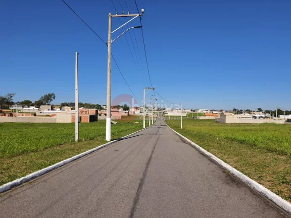 Imagem Terreno em condomínio - 360m2 - São Pedro da Aldeia - RJ