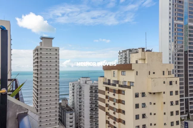 Imagem Cobertura Duplex com 4 Suítes á venda no centro de Balneário Camboriú.