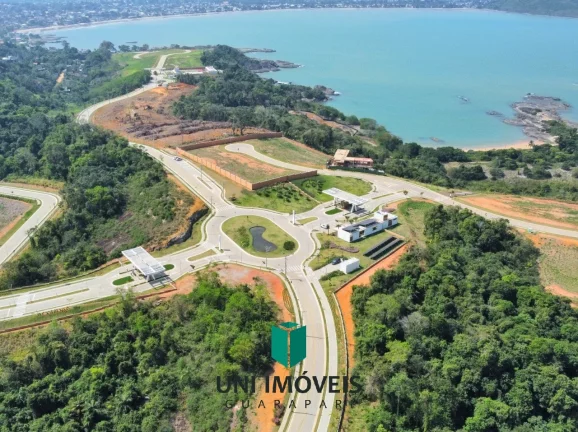 Imagem Excelente lote/terreno de 675m² à venda no Condomínio Alphaville Três Praias, confira!