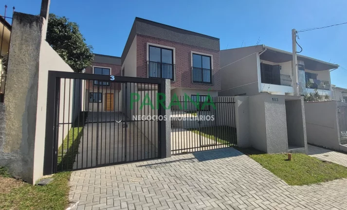 Sobrado novo, de frente para rua a venda, 92 m², c