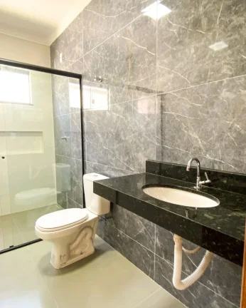 Imagem Casa De 3/4 Sendo 1 Suite No Ravena Sozinha No Lote