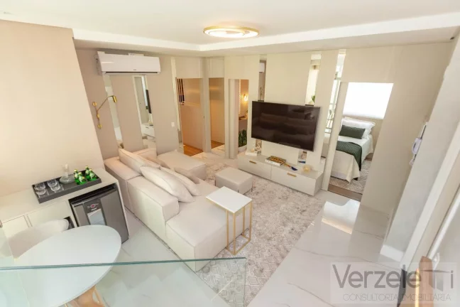 Imagem Cobertura para Venda em Balneário Camboriú / SC no bairro Centro