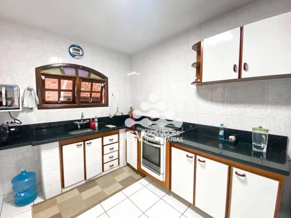 Imagem Casa com 4 dormitórios à venda, 290 m² por R$ 950.000,00 - Maranduba - Ubatuba/SP