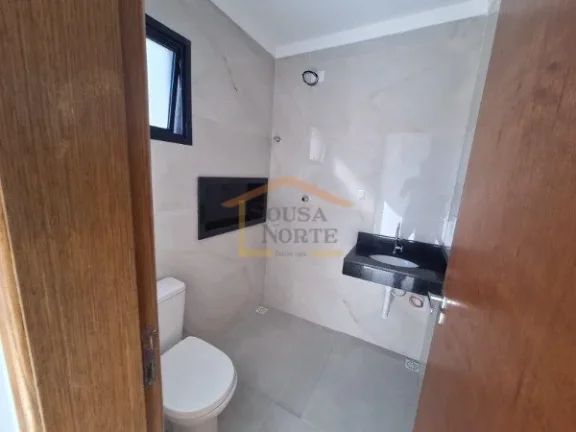 Imagem Sobrado 3 dormitórios, sendo 1 suíte, sala espaçosa, cozinha funcional, 2 lavabos, banheiro socia...