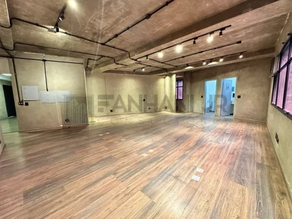 Imagem Sala Comercial em Condomínio para Locação na Vila Olímpia, São Paulo-SP: 4 salas, 2 vagas, 150m²!