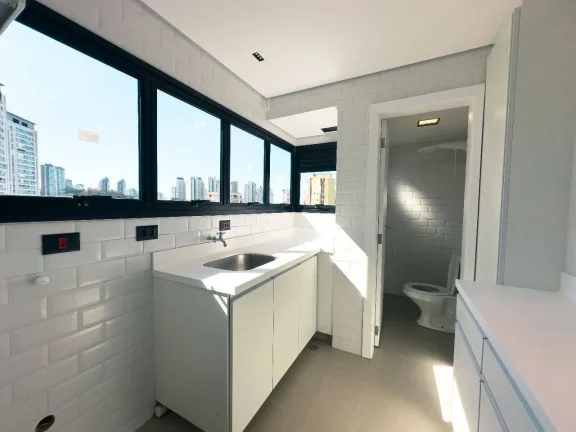 Imagem Apartamento Duplex Morumbi - 220M², 3 Dorms, 1 Suíte, 3 Vagas.