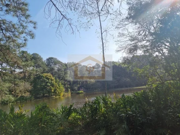 Imagem Linda natureza , frente ao lago!!! 4 suítes, 4 vagas