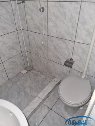 Imagem DELGADO aluga CASA em NOVA CIDADE, Itaborai, com 1 QUARTO, dependências e GARAGEM.