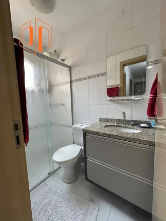 Imagem Sobrado para Venda em Curitiba, Bairro Alto, 3 dormitórios, 1 suíte, 3 banheiros, 2 vagas