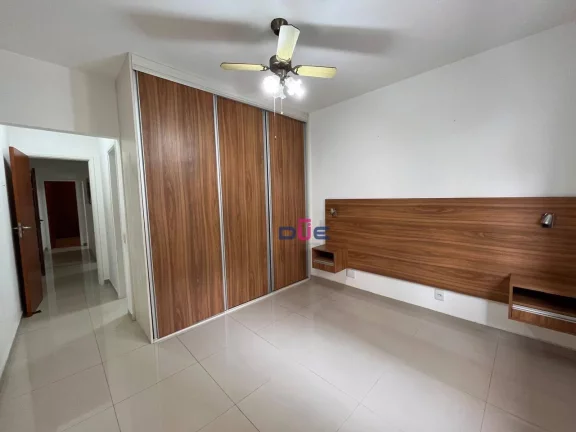 Imagem Apartamento com 3 dormitórios à venda, 173 m² por R$ 890.000,00 - Embaré - Santos/SP