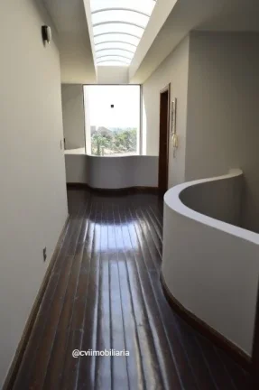 Imagem Descubra essa incrível casa à venda na Avenida Cremona, localizada no bairro Bandeirantes (Pampulh...