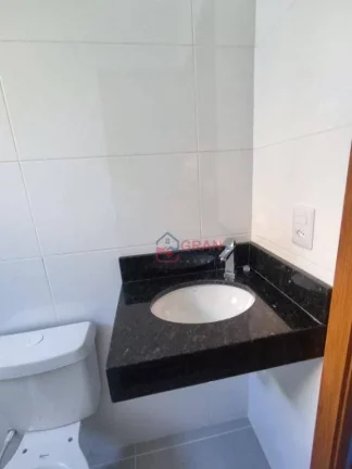 Imagem Casa com 3 dormitórios à venda em Araucária/PR