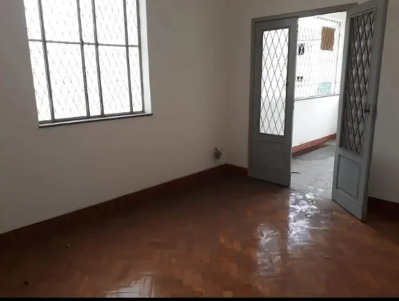 Imagem Casa para Venda em Rio de Janeiro, Campo Grande, 5 dormitórios, 1 suíte, 4 banheiros, 30 vagas
