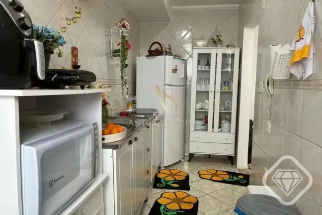 Imagem Apartamento iluminado e mobiliado, em localização prática e com infraestrutura completa.

São 2 ...