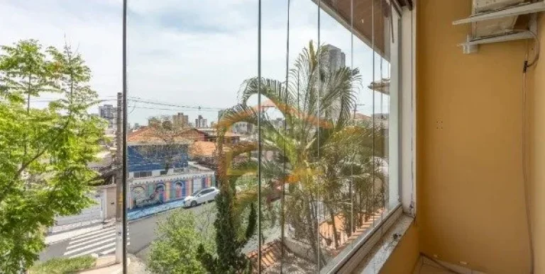 Imagem Sobrado 3 dormitórios, sendo 1 suíte, sala 2 ambientes, cozinha e dormitórios com armários, ampl...