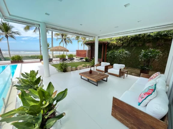 Imagem Mansão frente ao mar, na melhor localização da Riviera.