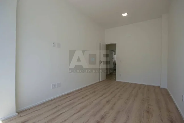 Imagem Apartamento 2 quartos à venda em Copacabana, 106m2, 1vaga, Barata Ribeiro.